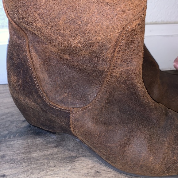 ZAPPA BROWN LEATHER DISTRESSED WEDGE TALL BOOT - Picture 4 of 9